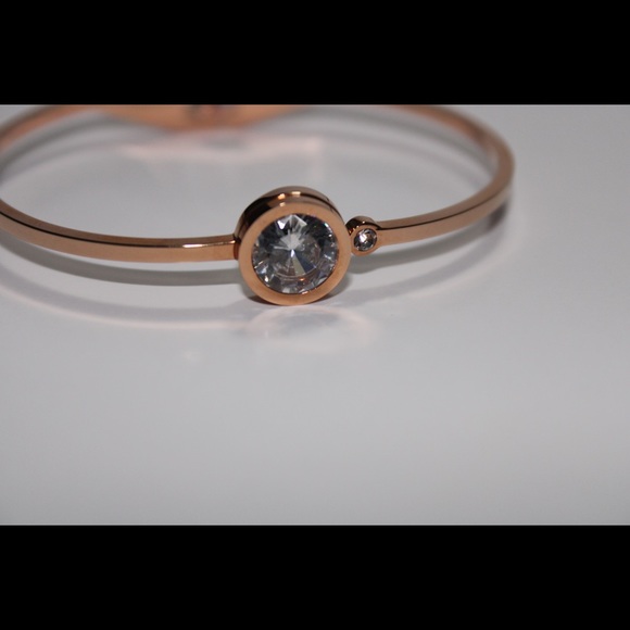 Bracelet - Picture 5 of 9